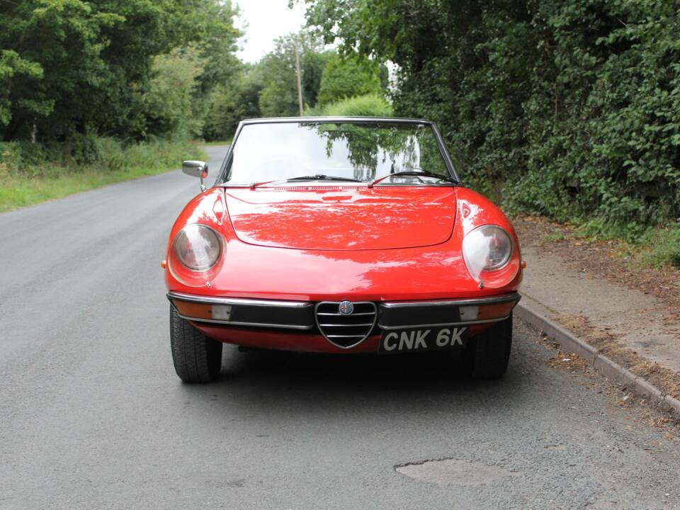 Image 2/20 of Alfa Romeo Spider Veloce 2000 (1972)