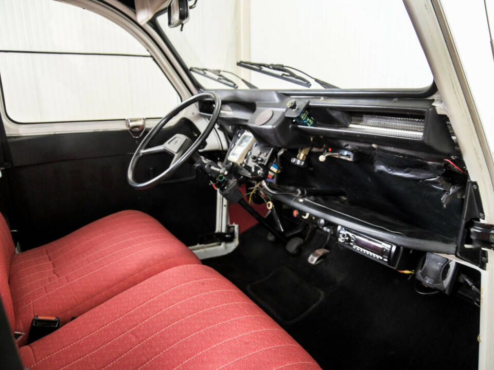 Image 12/50 de Citroën 2 CV 6 (1987)