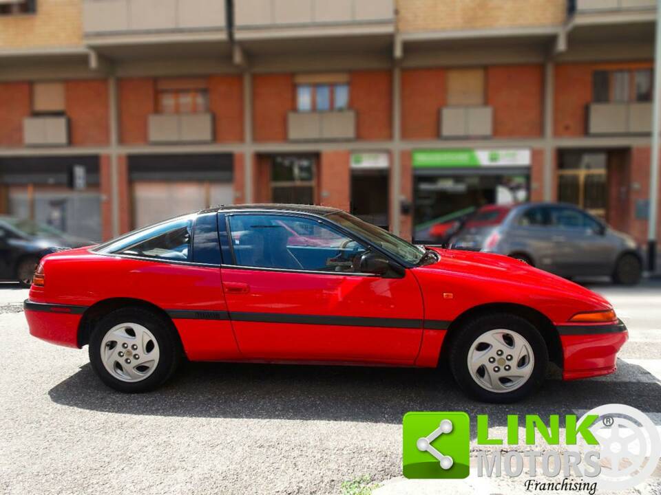 Imagen 4/10 de Mitsubishi Eclipse GS (1993)