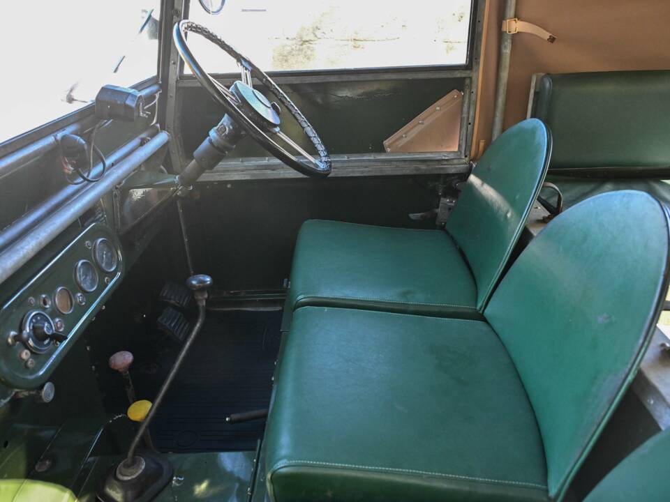 Image 26/50 of Land Rover 80 (1949)