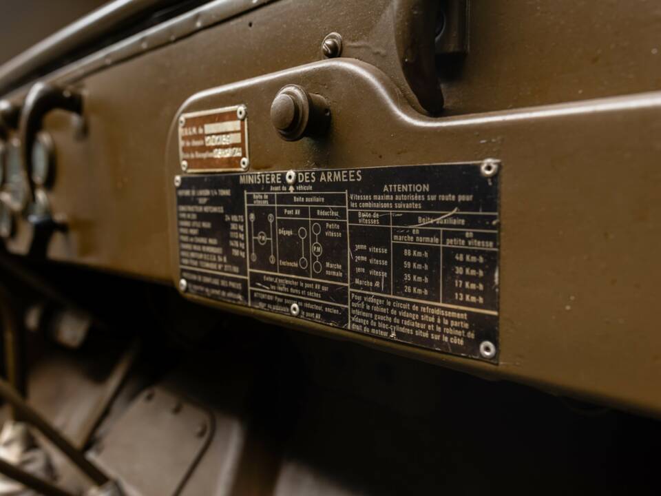 Imagen 36/50 de Hotchkiss M 201 (1963)