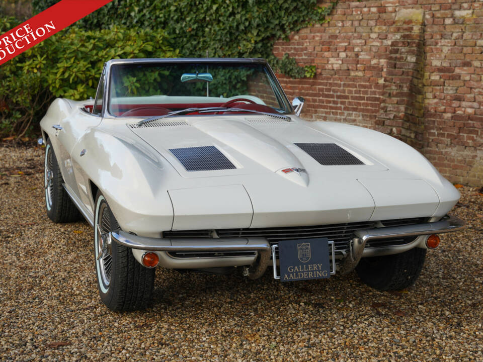 Image 31/50 of Chevrolet Corvette Sting Ray Convertible (1963)