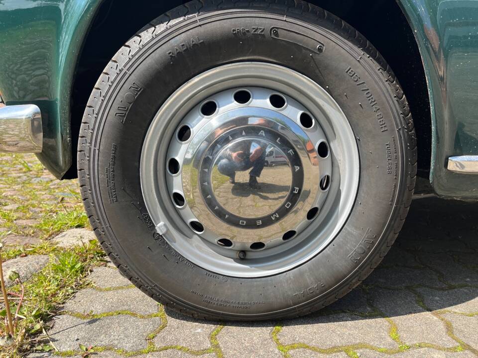 Image 12/16 of Alfa Romeo Giulia 1600 TI Giardinetta (1967)