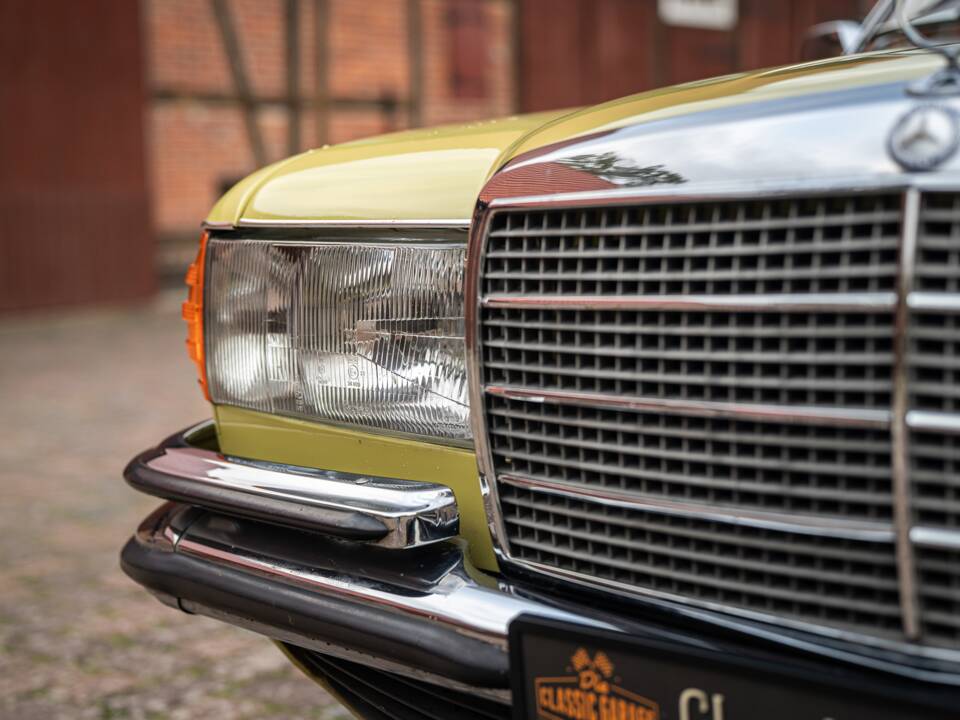Afbeelding 4/75 van Mercedes-Benz 280 SE (1976)