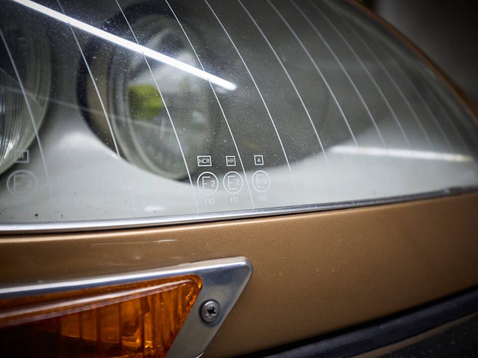 Image 33/99 of Citroën DS 23 Injection (1973)