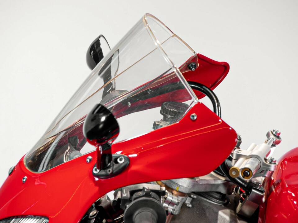 Image 32/34 of Honda DUMMY (2002)