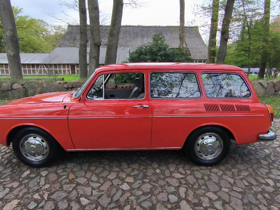 Image 5/53 of Volkswagen 1600 Variant (1972)