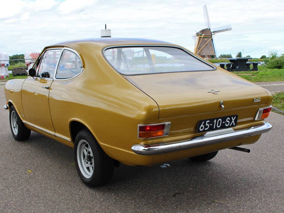 Immagine 6/38 di Opel Kadett 1,2 S (1971)