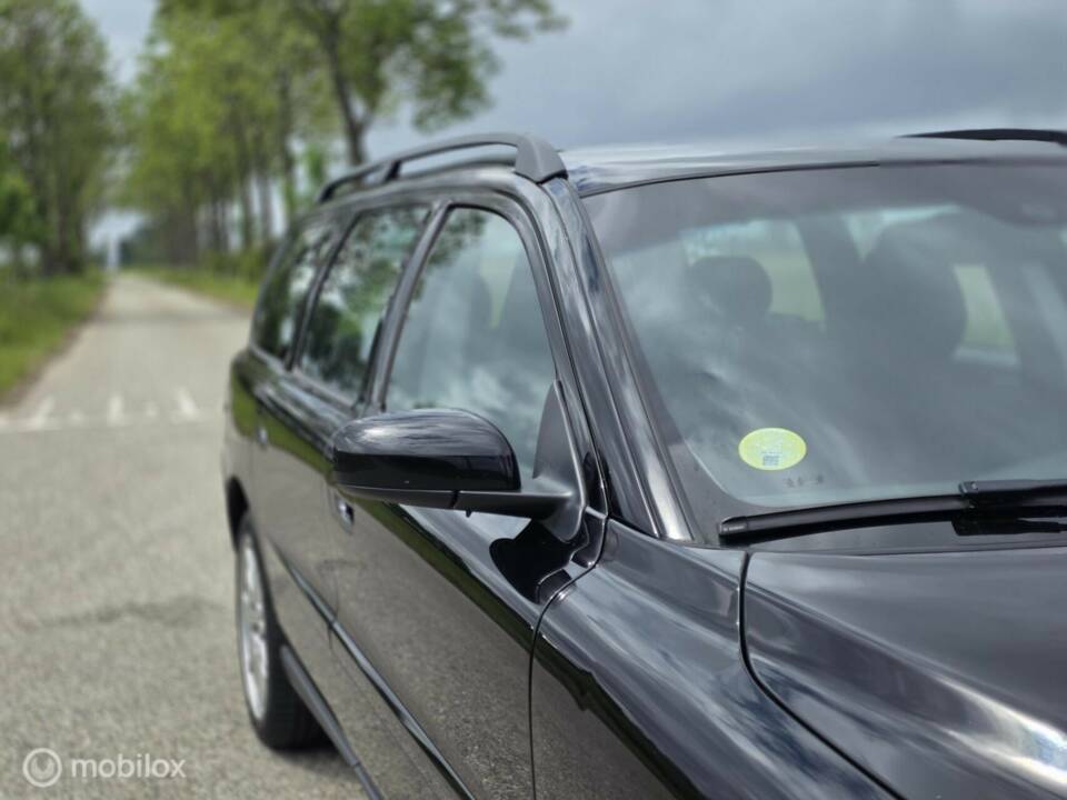 Immagine 8/40 di Volvo V 70 2.4 (2006)