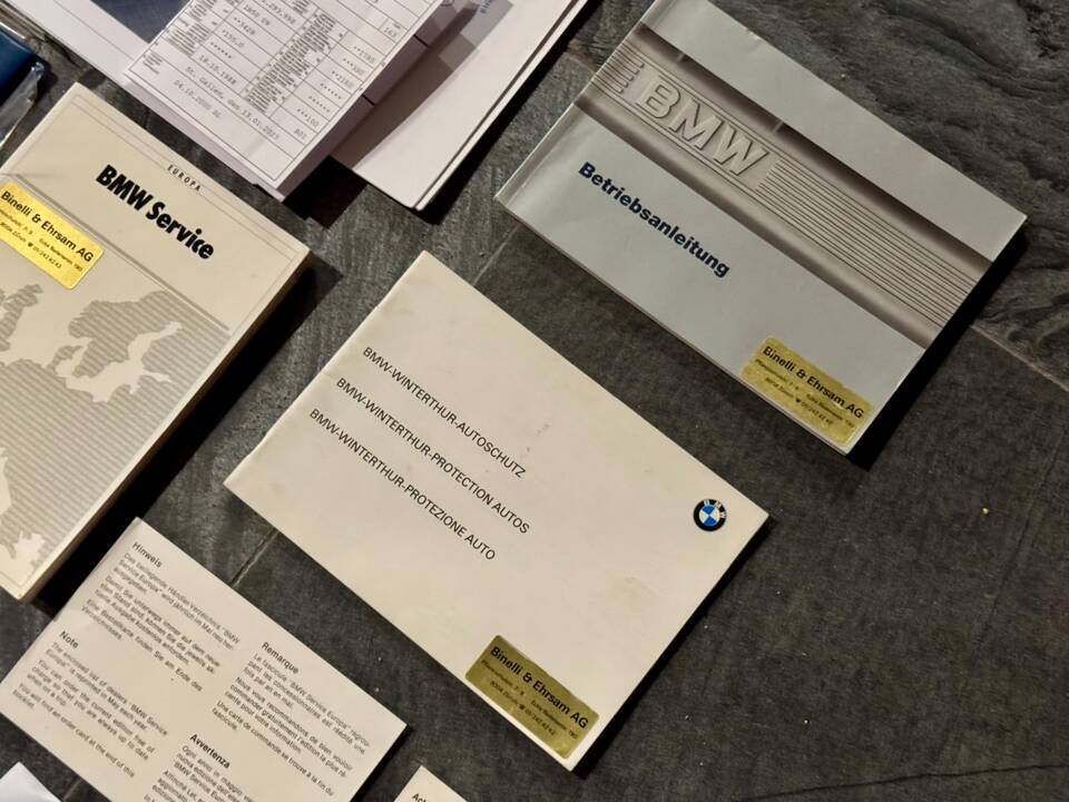 Immagine 98/99 di BMW 735i (1988)