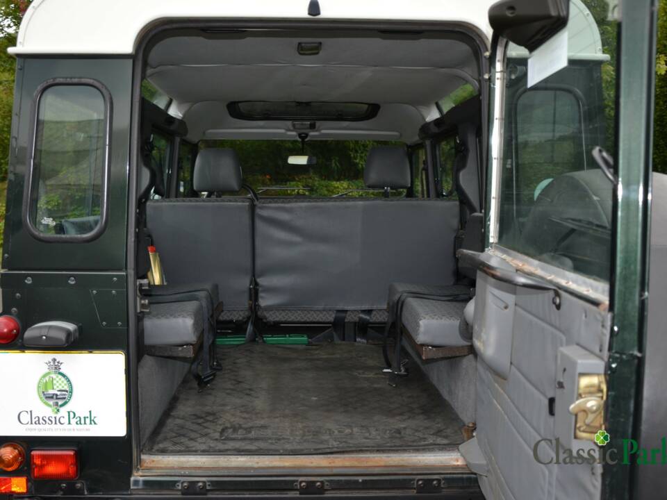 Afbeelding 29/50 van Land Rover Defender 110 Td5 (2000)