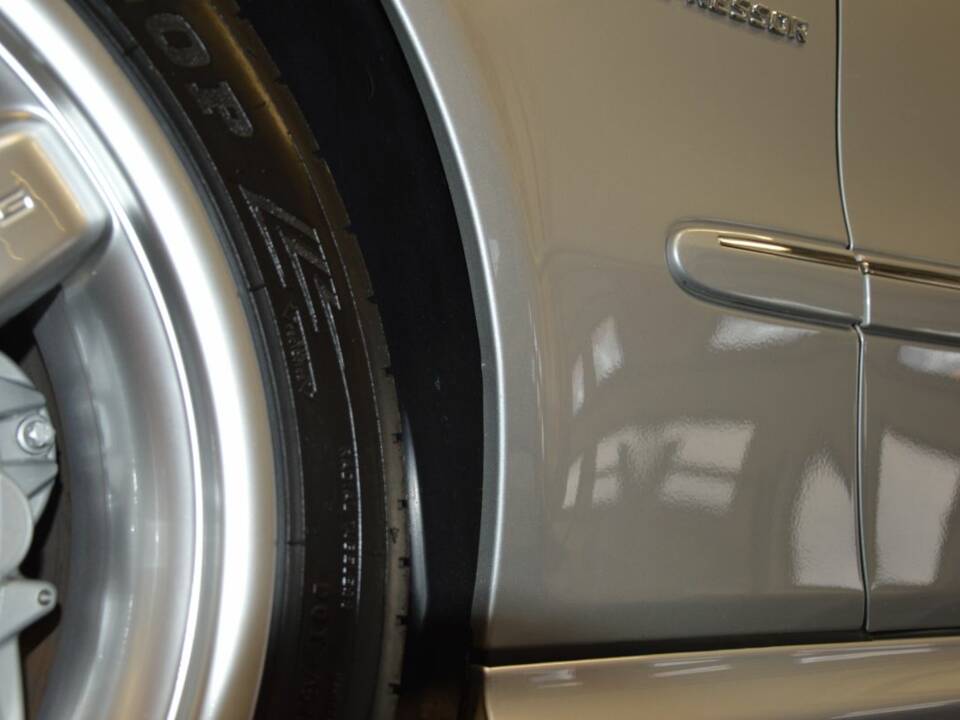 Imagen 73/100 de Mercedes-Benz E 55 AMG (2003)