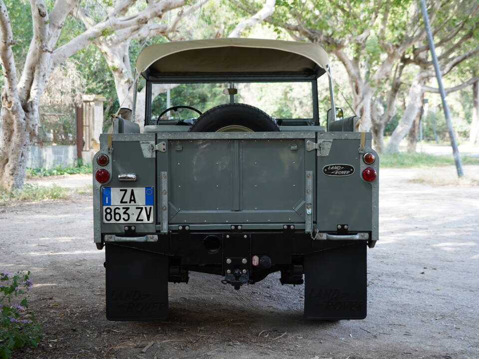 Bild 10/79 von Land Rover 88 (1963)