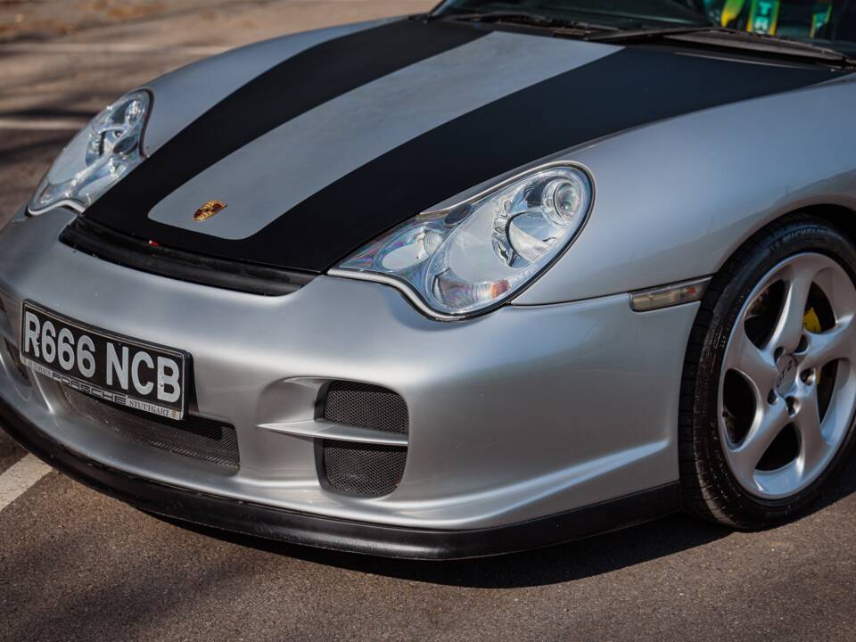 Bild 9/50 von Porsche 911 GT2 (2002)