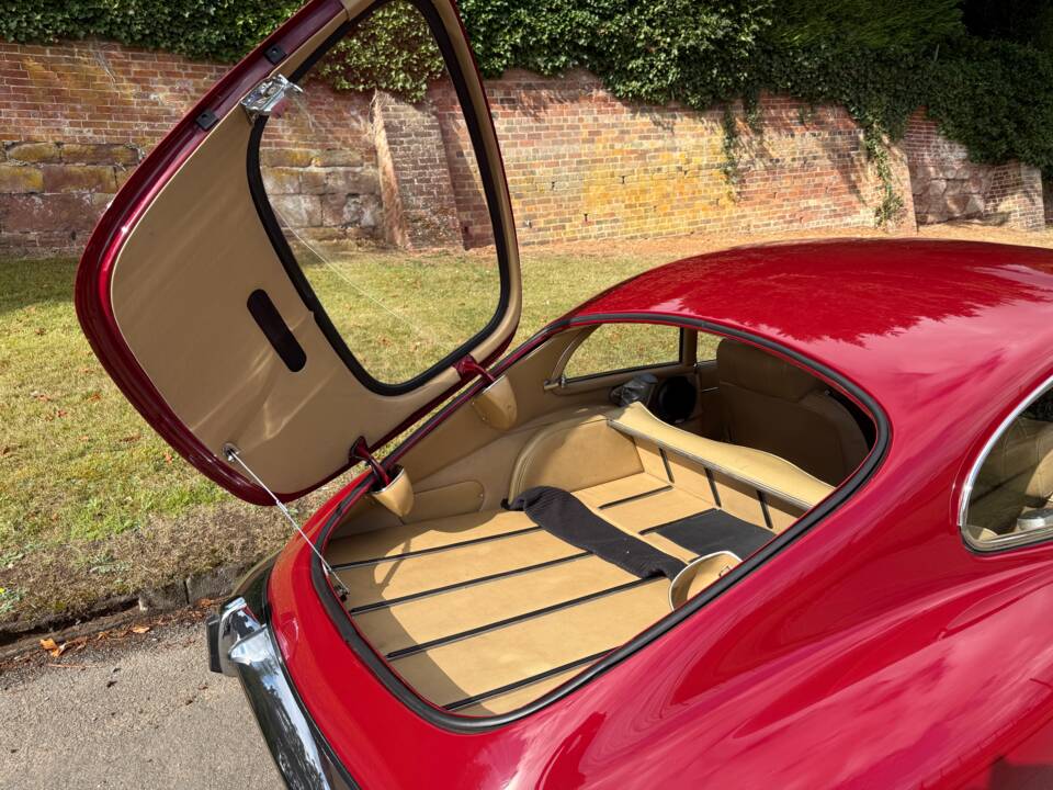 Bild 20/21 von Jaguar E-Type V12 (2+2) (1971)