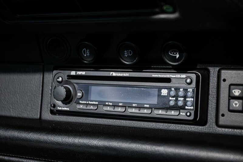 Image 19/50 of Porsche 911 Turbo (1995)