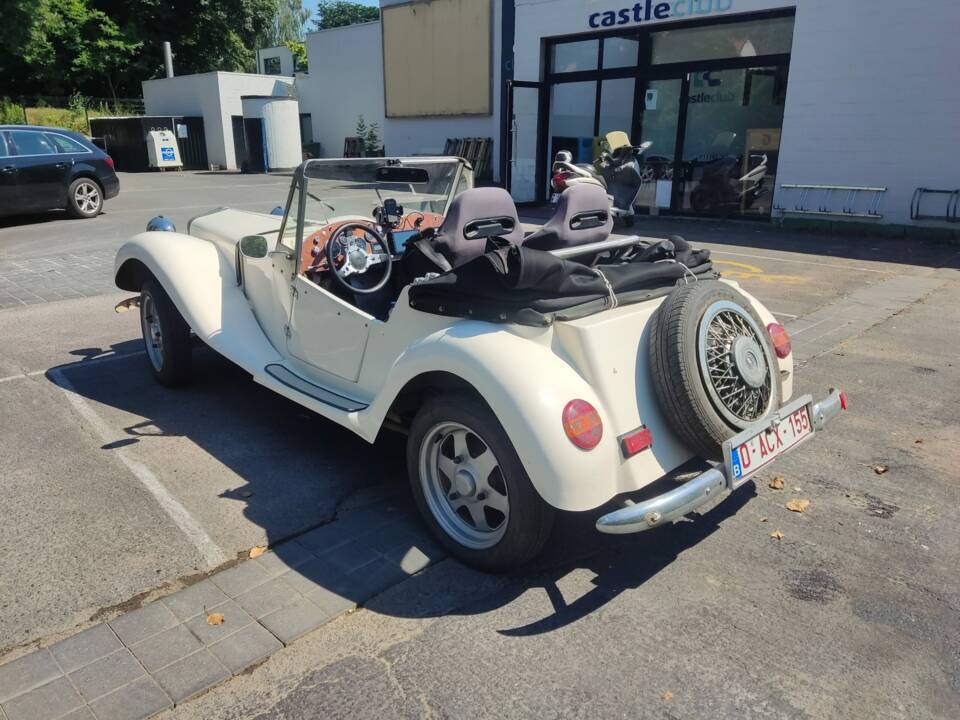 Image 3/5 de Citroën 2 CV 6 (1982)