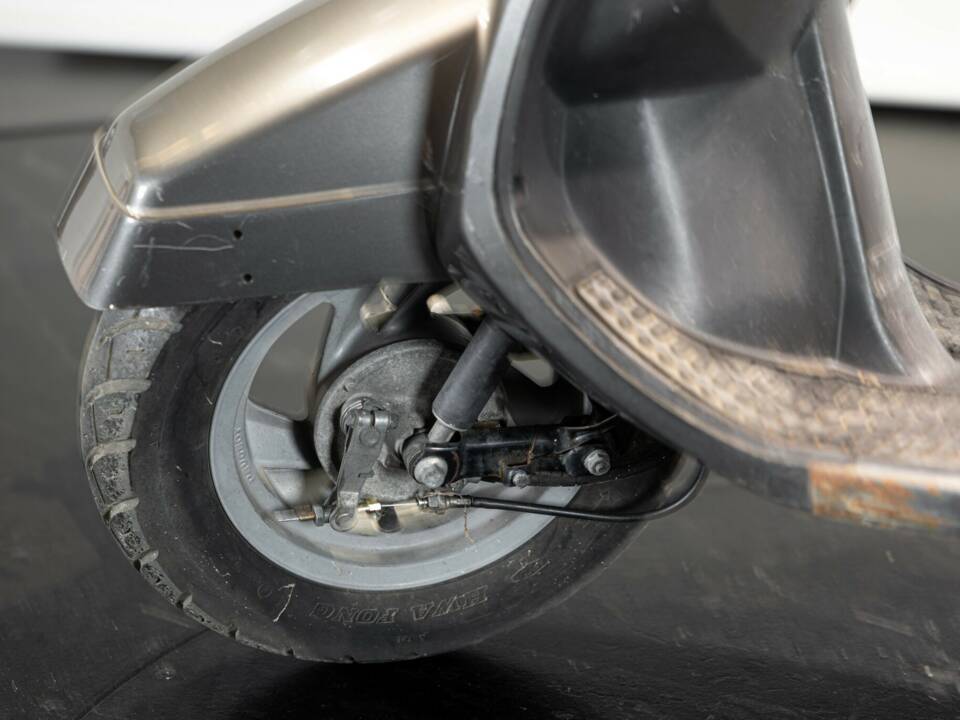 Bild 12/23 von Peugeot Metropolis 50 (1990)