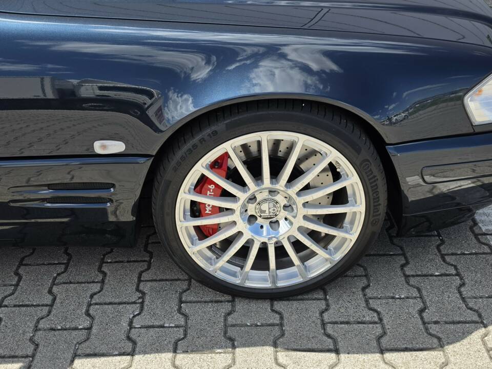 Image 50/100 of Mercedes-Benz SL 500 (1999)