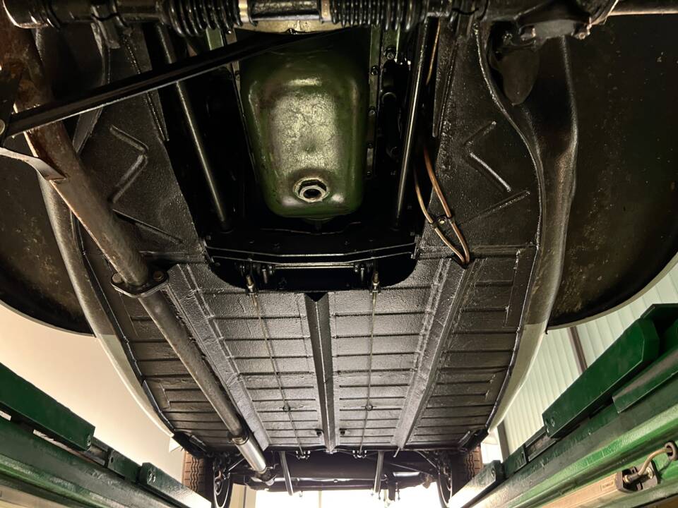 Image 37/39 de Citroën Traction Avant 11 BL Légère (1939)