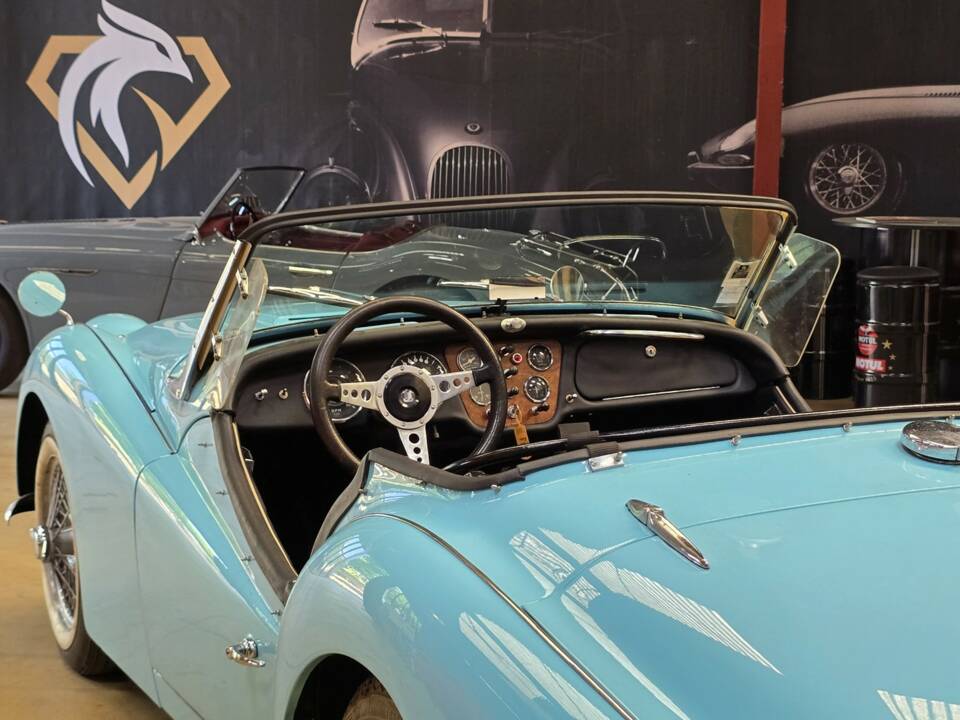 Image 35/50 of Triumph TR 3A (1959)