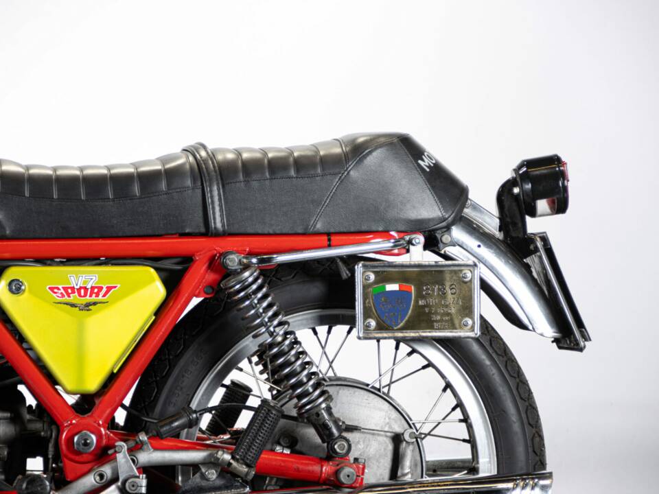 Imagen 17/50 de Moto Guzzi V7 Sport (1972)