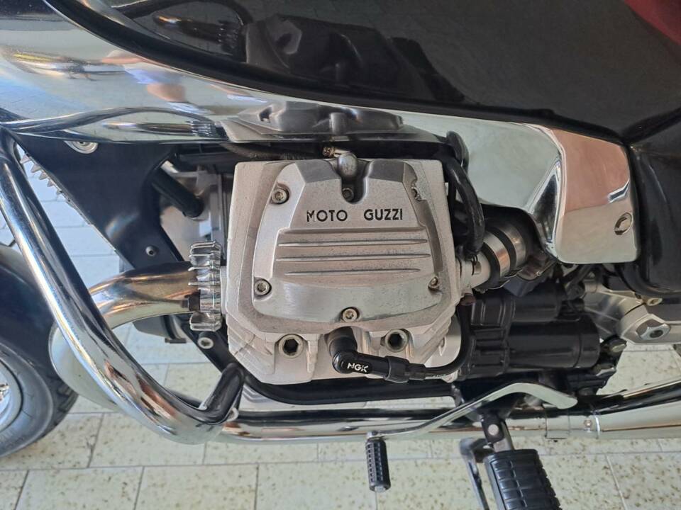 Immagine 22/34 di Moto Guzzi Nevada 750 (1998)