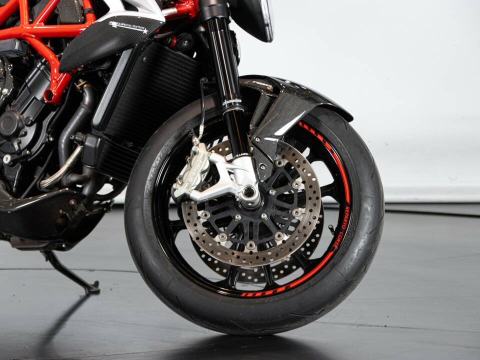 Bild 34/50 von MV Agusta DUMMY (2019)