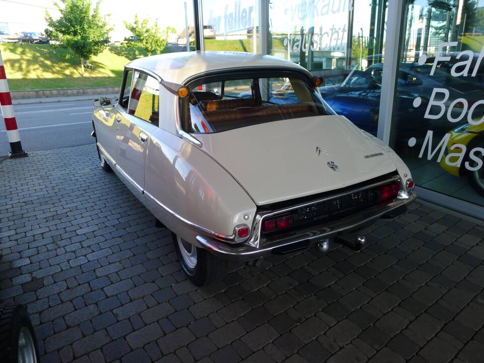 Afbeelding 3/13 van Citroën DS 20 A (1972)