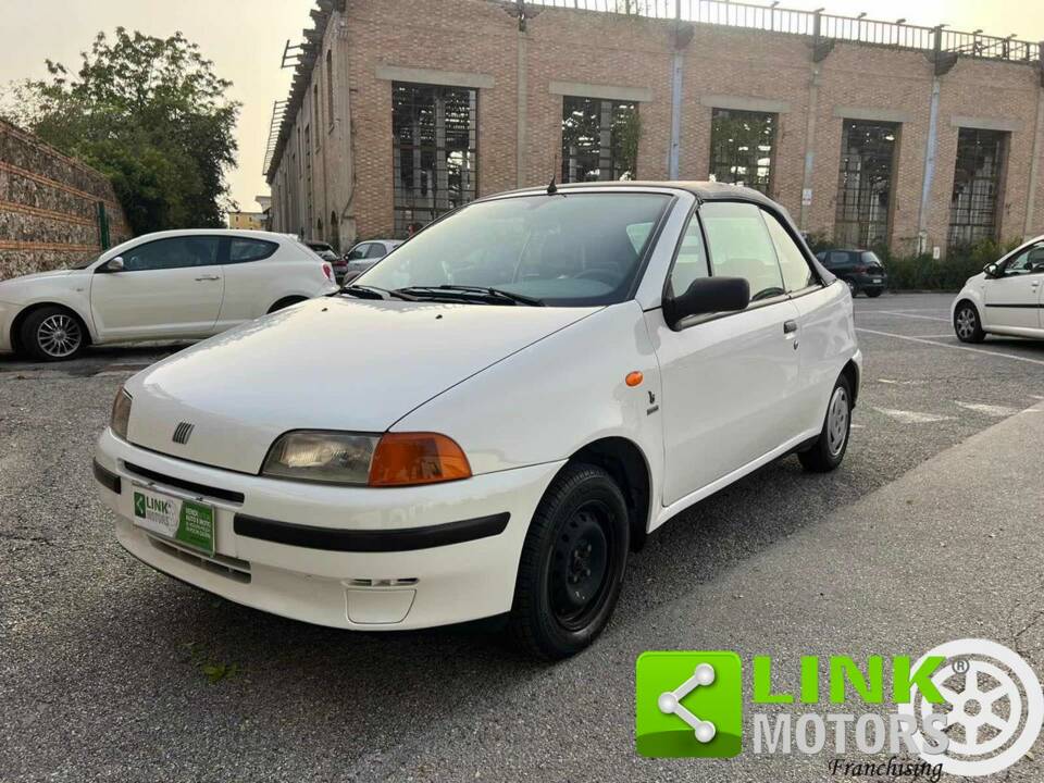 Image 1/10 of FIAT Punto Cabrio S (1995)
