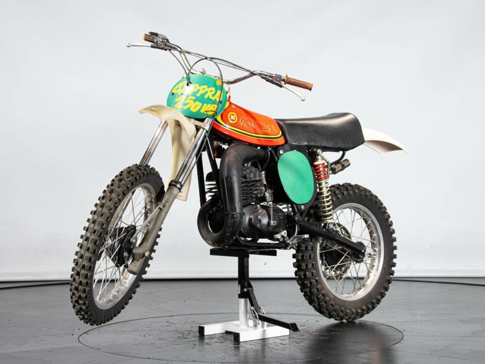 Bild 2/49 von Montesa Cappra 250 VB (1975)
