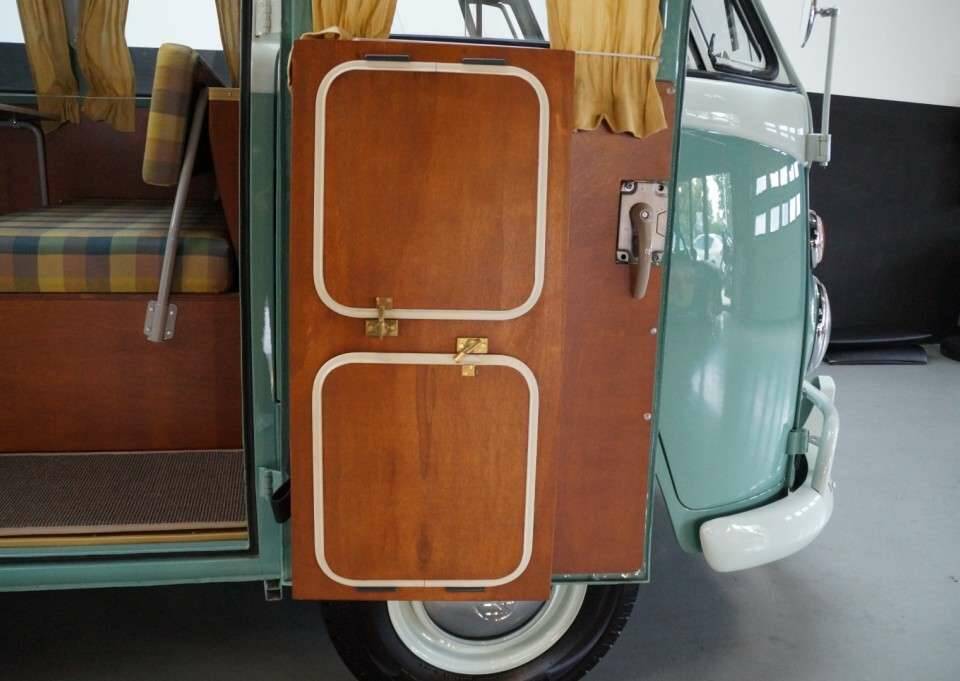 Imagen 15/50 de Volkswagen T1 panel van (1964)