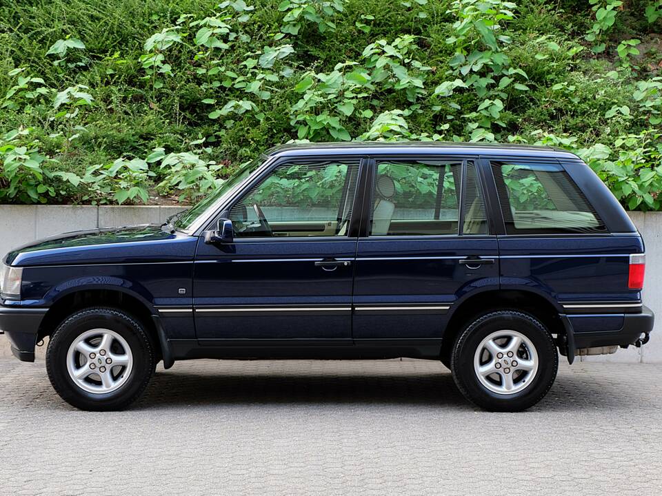 Afbeelding 4/95 van Land Rover Range Rover 4.6 Vogue (2002)