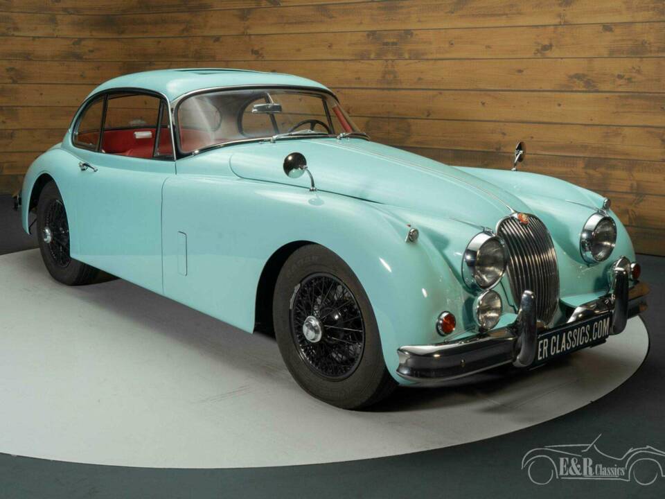 Image 4/19 of Jaguar XK 150 FHC (1958)