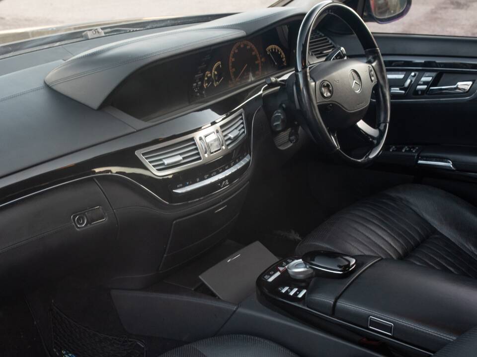 Bild 4/50 von Mercedes-Benz S 600 L (2009)