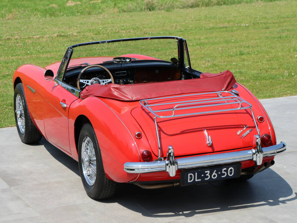 Image 2/50 of Austin-Healey 3000 Mk III (BJ8) (1964)
