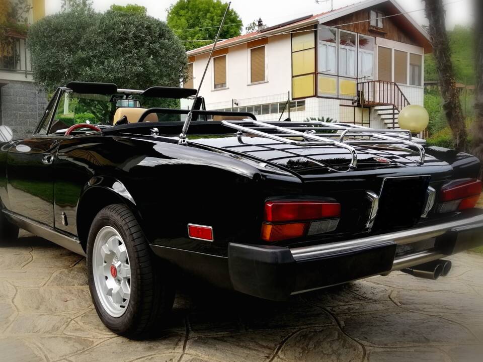 Bild 24/30 von FIAT Spider 2000 (1980)