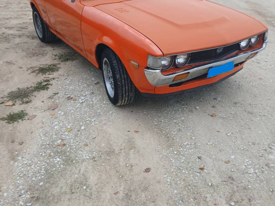 Image 4/67 de Toyota Celica GT (1976)