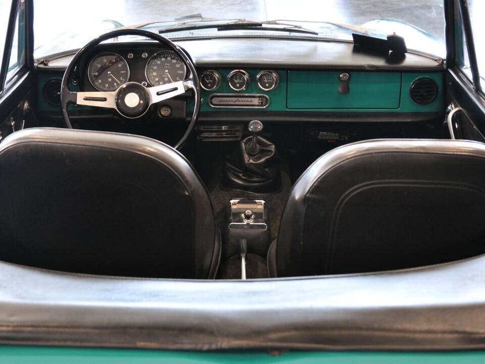 Afbeelding 17/30 van Alfa Romeo 1300 Spider Junior (1969)