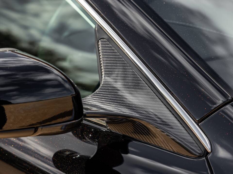 Image 51/77 of Aston Martin DBS (2009)