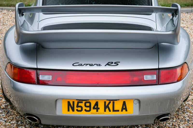 Immagine 42/50 di Porsche 911 Carrera RS (1995)