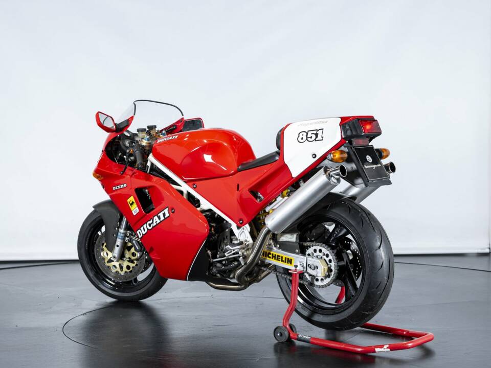 Bild 2/42 von Ducati DUMMY (1991)