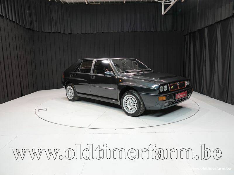 Image 3/15 of Lancia Delta HF Integrale Evoluzione I (1992)