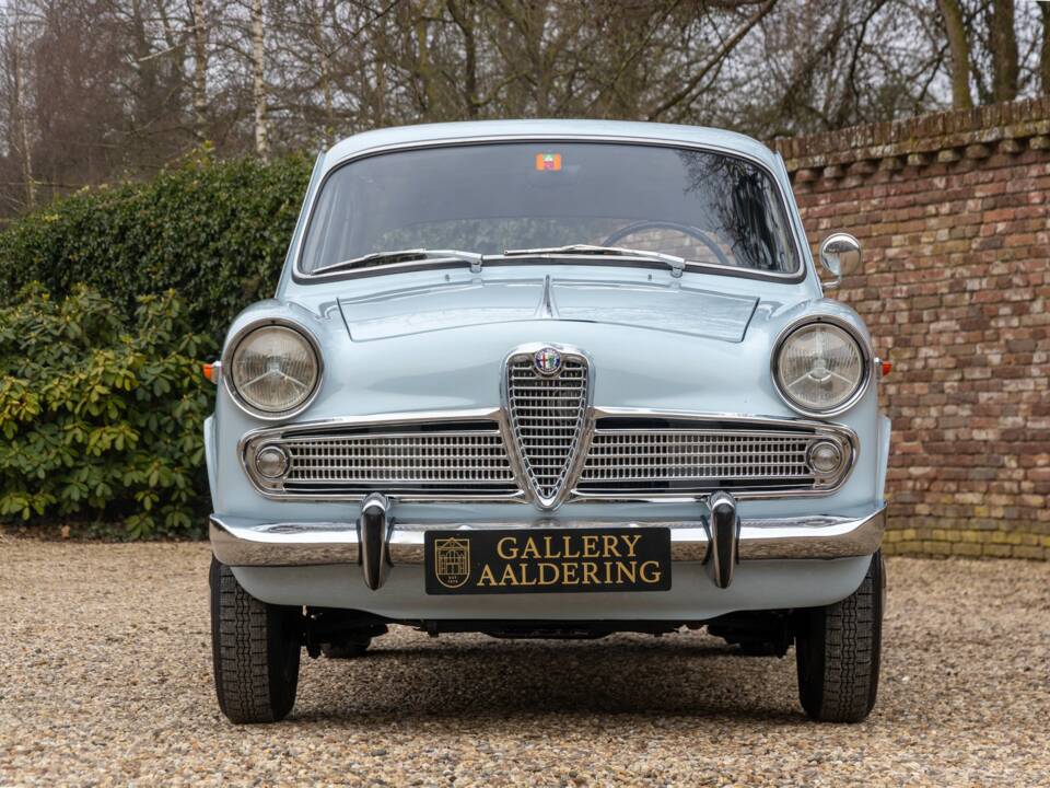 Image 35/48 of Alfa Romeo Giulietta TI (1964)