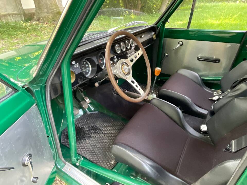 Afbeelding 9/32 van Ford Cortina GT (1965)