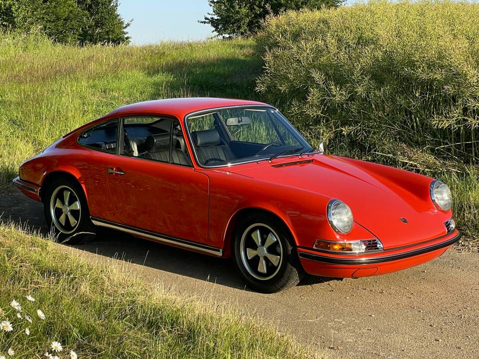 Image 4/41 de Porsche 911 2.2 S (1969)