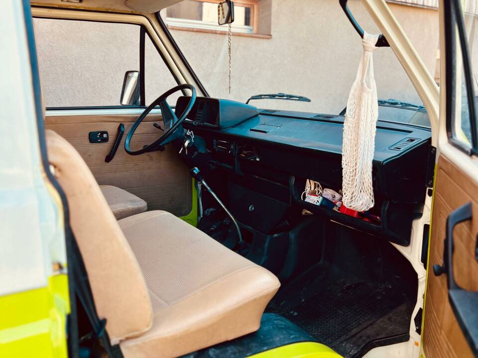 Immagine 9/11 di Volkswagen T3 Caravelle D 1.7 (1987)