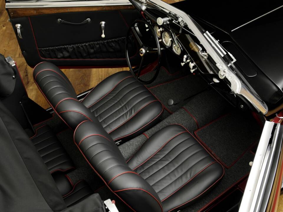 Image 12/35 of BMW 327/28 (1938)