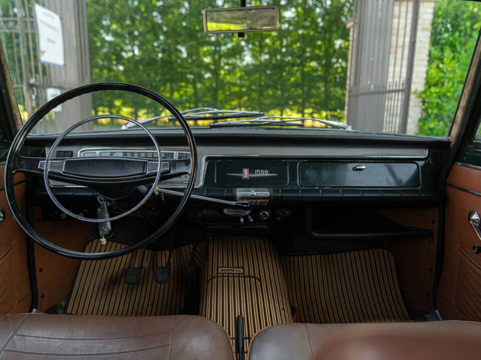 Image 33/50 of FIAT 1500 C (1967)
