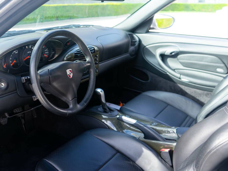 Bild 9/29 von Porsche 911 GT3 (2001)